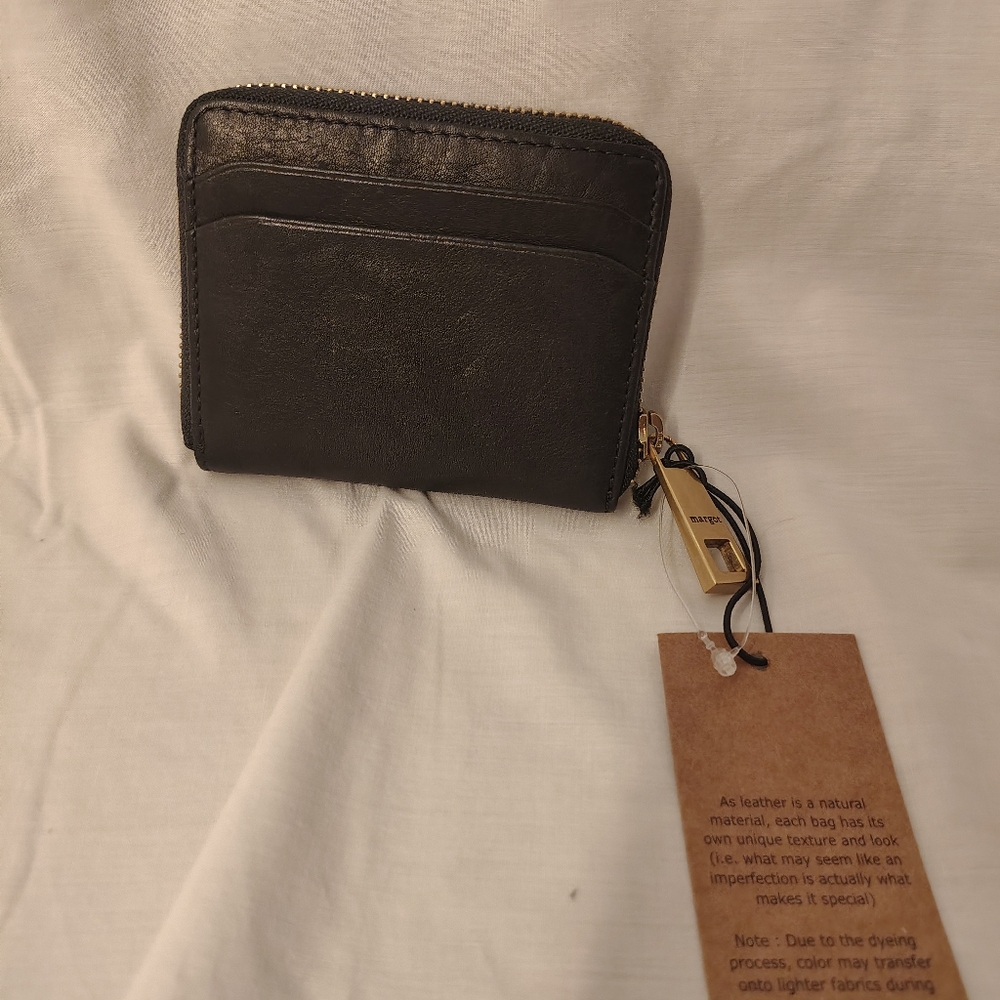 Margot New York Dana Zip Around Card Holder / Change Purse. NEW